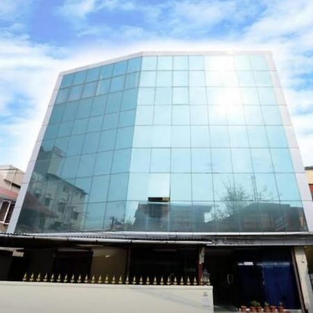 Hotel Gamas Inn Thiruvananthapuram Exterior photo