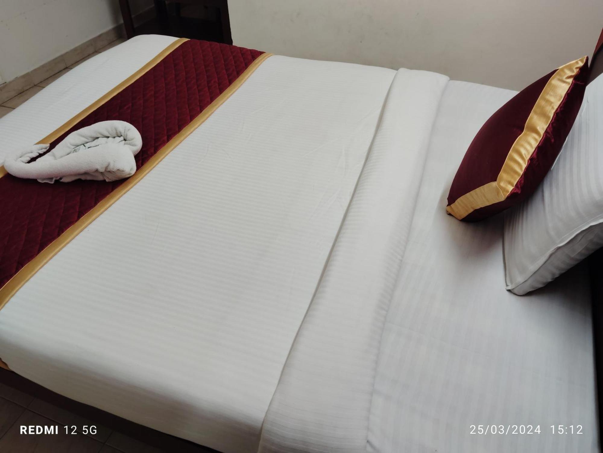 Hotel Gamas Inn Thiruvananthapuram Exterior photo