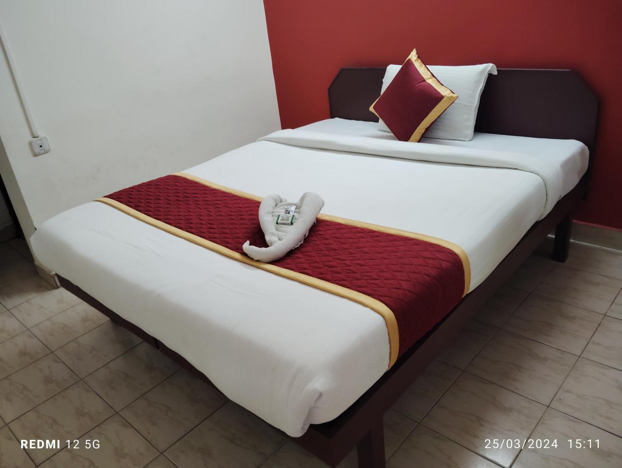 Hotel Gamas Inn Thiruvananthapuram Exterior photo